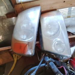 Luses de Ford 04 a08 están poquito opacas no están quebradas