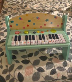 Toddler piano