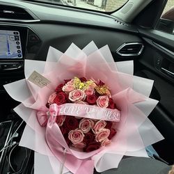 50 red and pink rose bouquet
