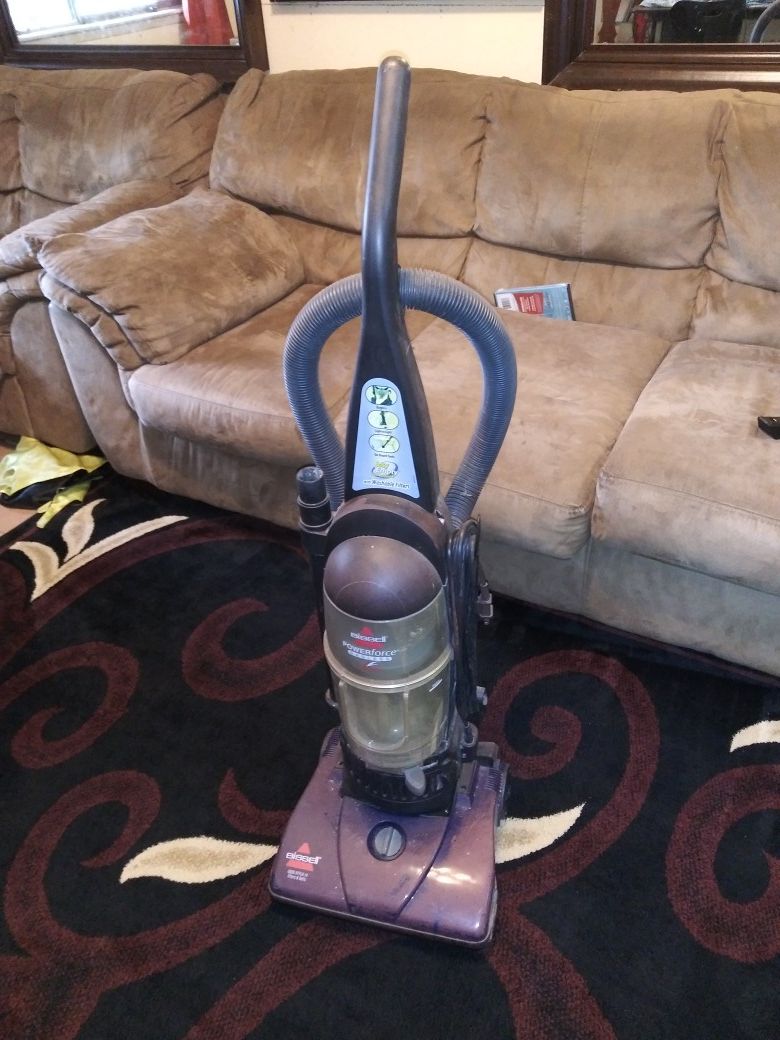 Bissell vacuum