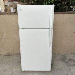 Kenmore Fridge White 18cu Ft 30x30x66🛑👍3 MONTHS WARRANTY 