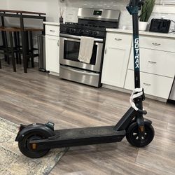GOTRAX GMAX Electric Scooter