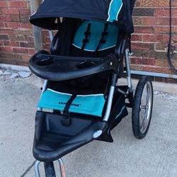 Stroller just needs a little cleaning  