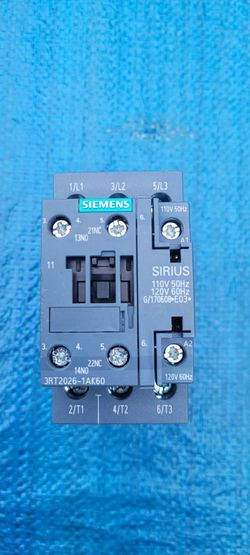 3RT2026-1AK60 1PCS Brand New SIEMENS 3RT20261AK60 Contactor