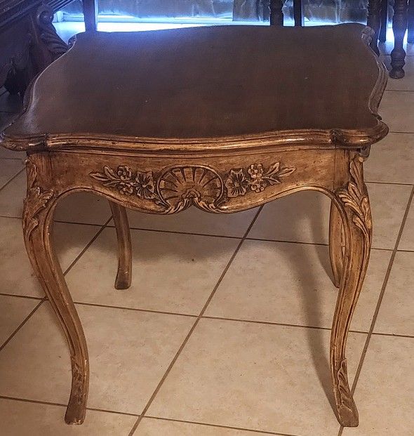 End Table with Front Drawer