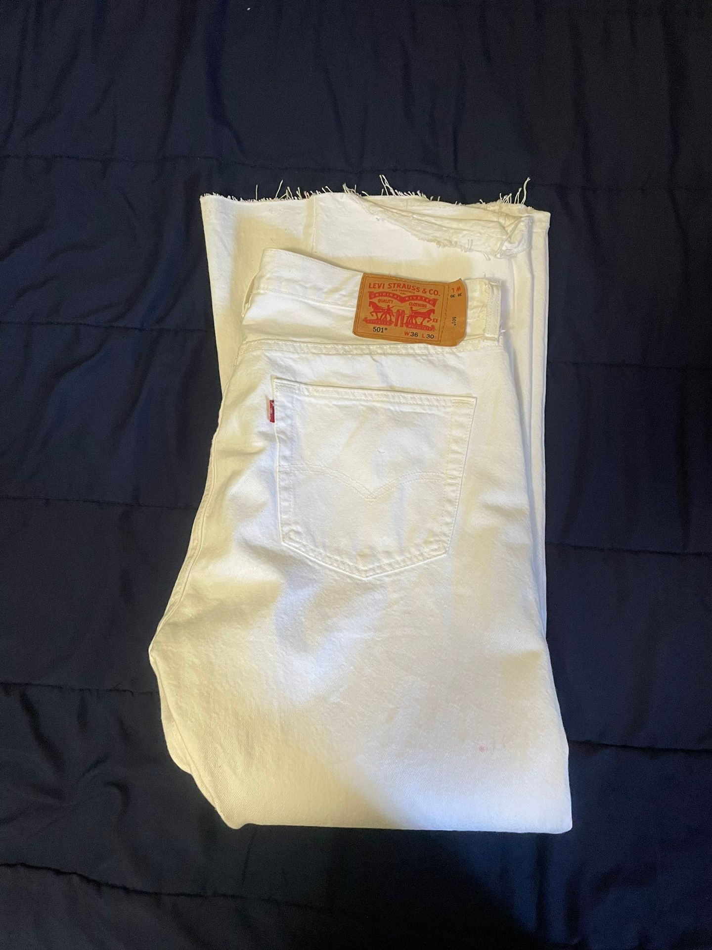 White Levi 501
