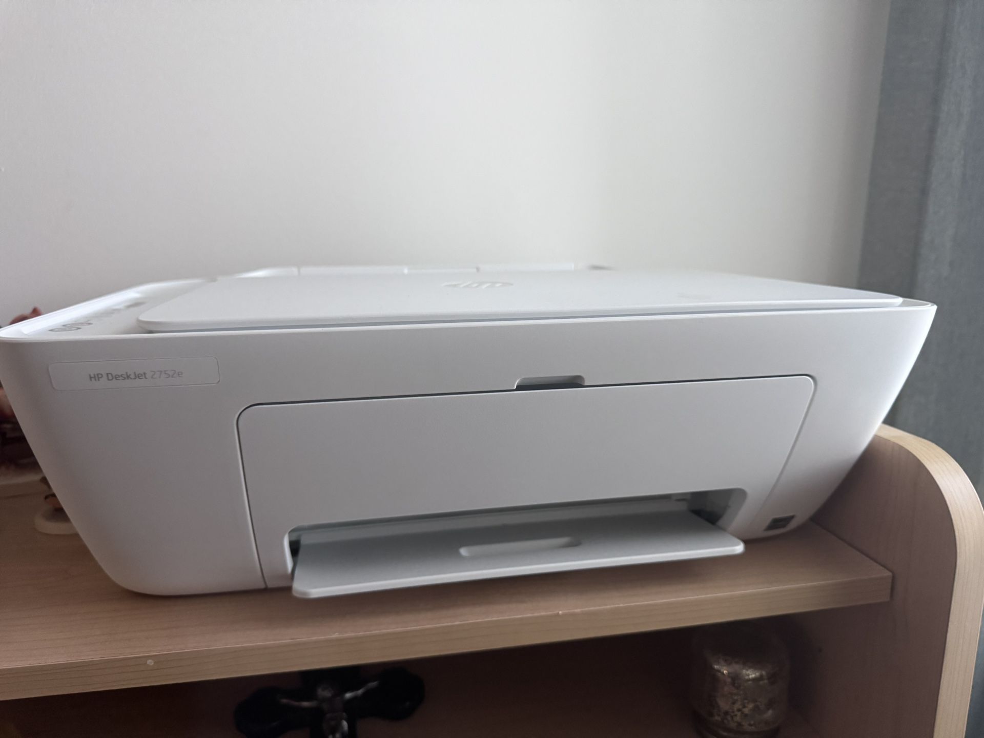 HP Deskjet 2752e Printer