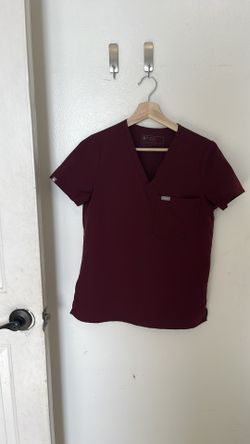 Figs Top