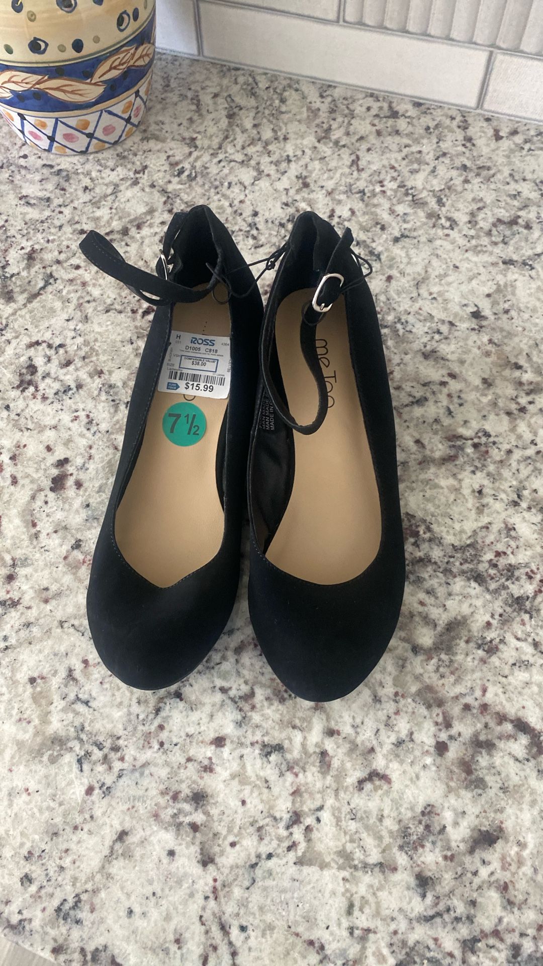 Brand New Me Too 7 1/2 Shoes