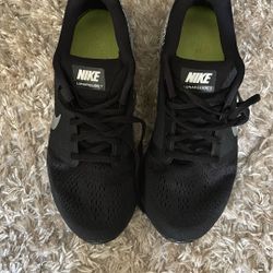 Nike Lunarglide 7.  Tennis Shoes 