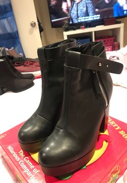 Heels brand new