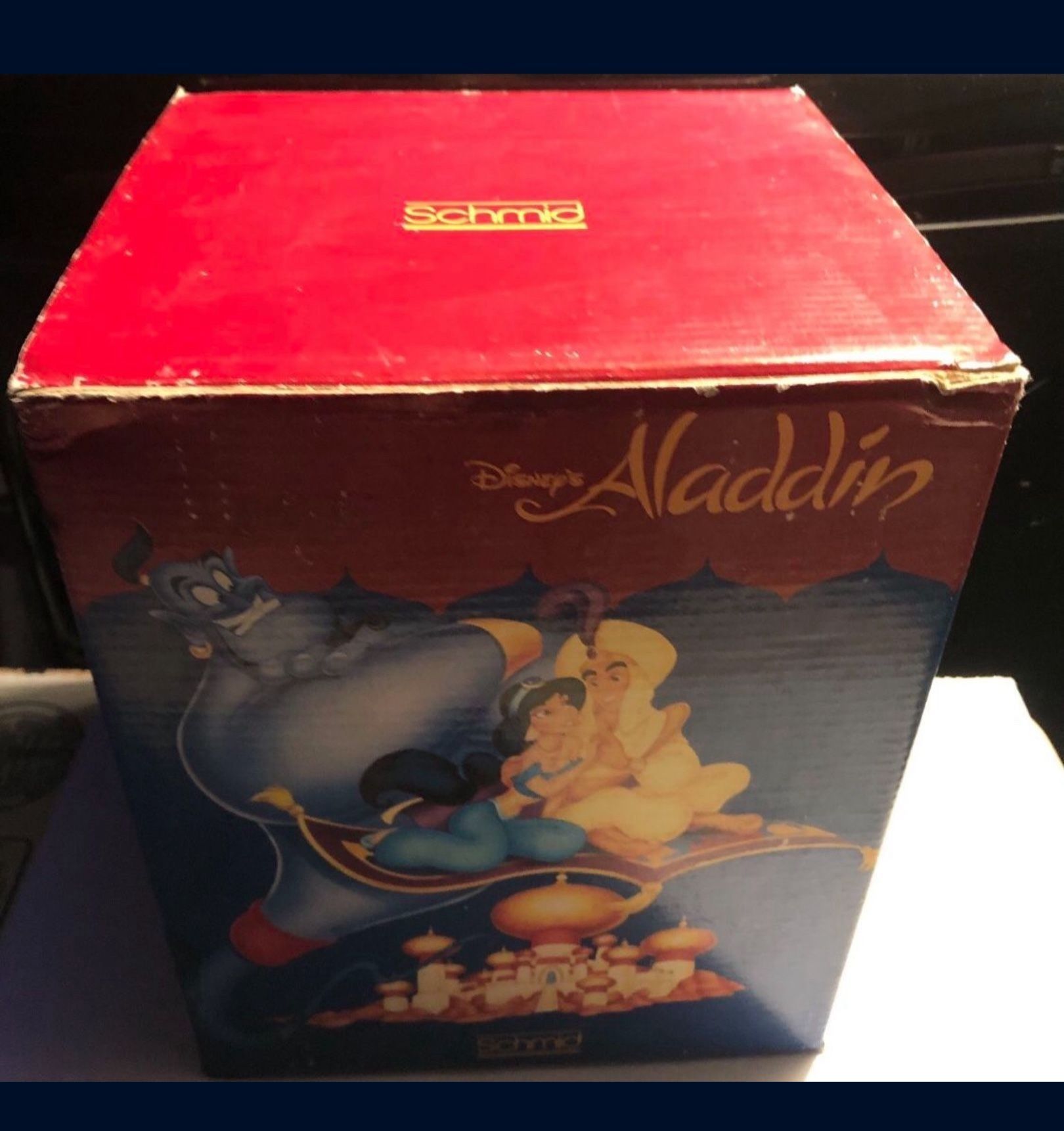 Aladdin music box/ornament