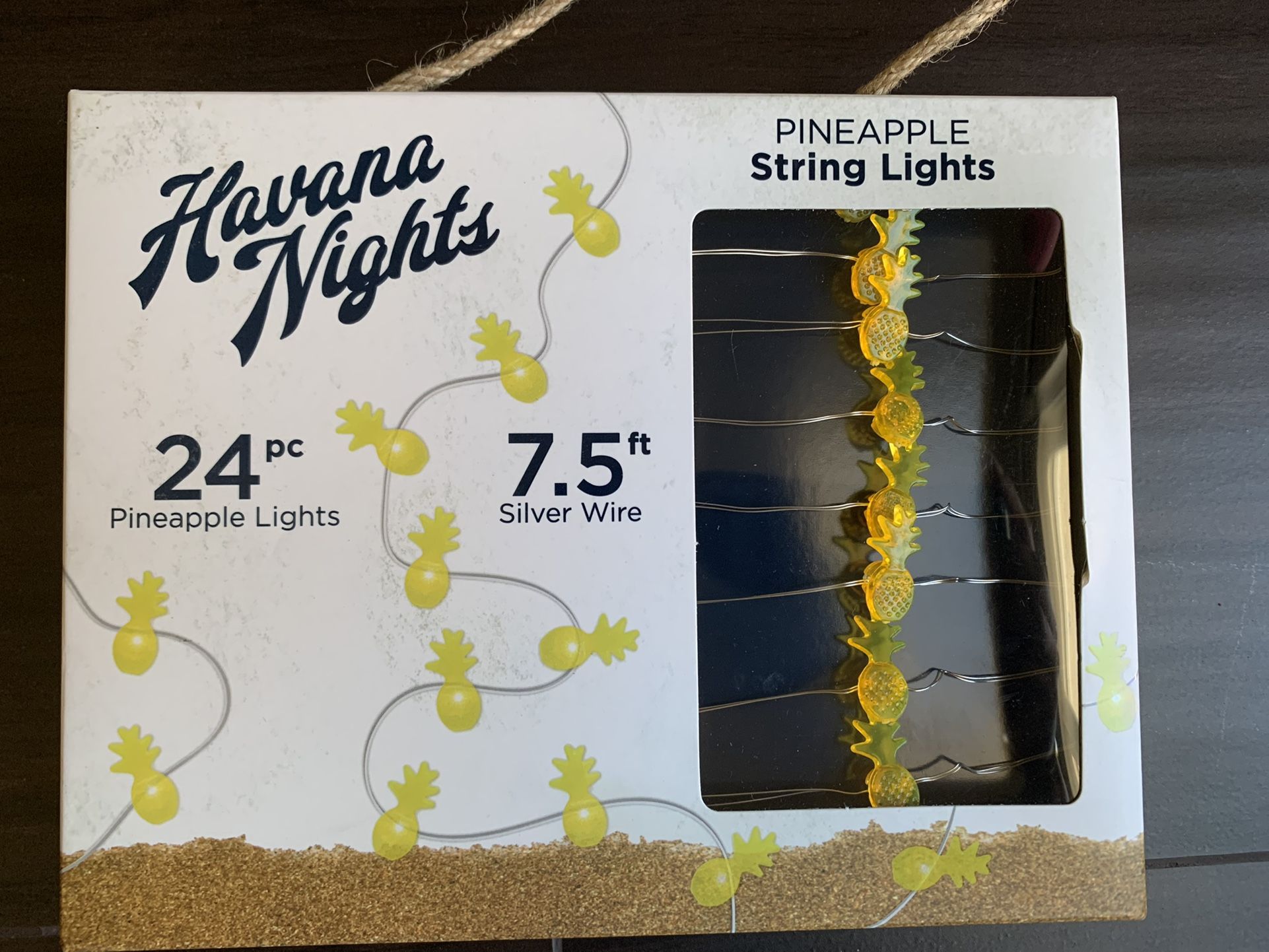 String Lights Pineapple ๐