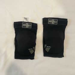 Paintball knee pads