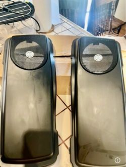 Harley-Davidson Saddlebag Speaker Lids