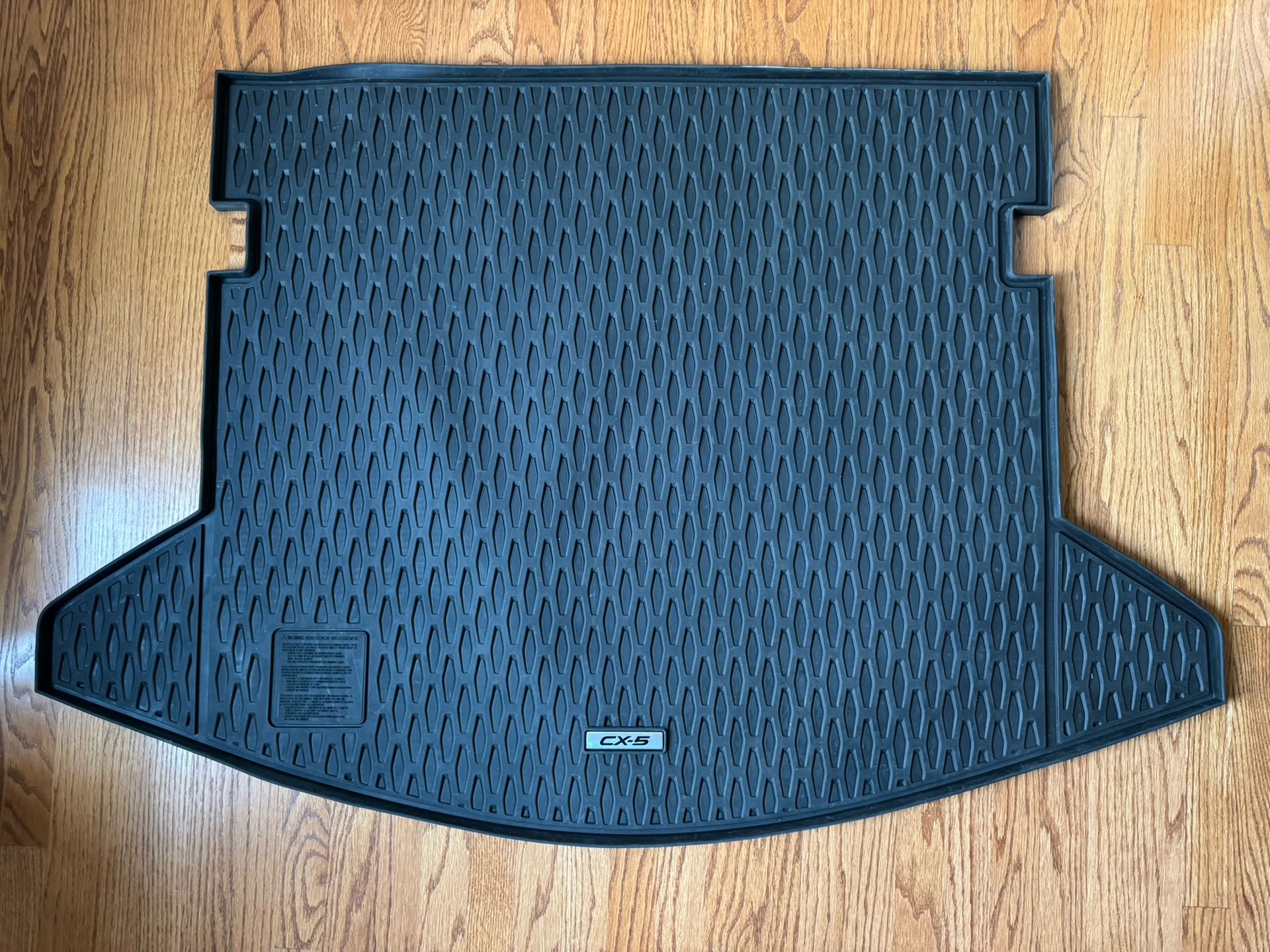 GENUINE MAZDA Black Rubber Cargo Tray / Liner - CX-5 2017 - 2021 (0000-8B-R23) in Excellent Condition
