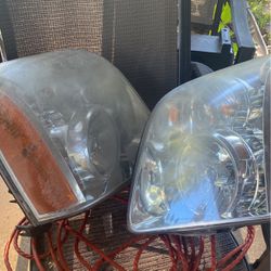 GMC Head Lights Fits 2007-14 Please Message If Your Serious 