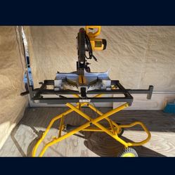 Heavy-Duty Rolling Miter Saw / Delta $600 Or Trade