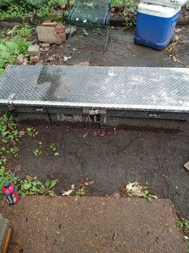 Truck Bed Tool Box