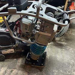 Jumping Jack compactor