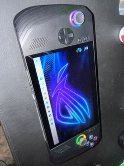 Asus ROG Ally X - 2TB storage and 2TB sd micro