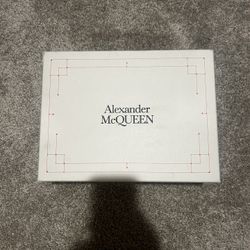 Never Worm Alexander Mcqueen’s