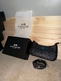 Teri shoulder Black & Gray Coach Bag