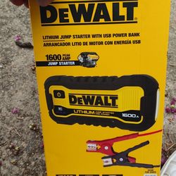 DeWalt Car Jumper 