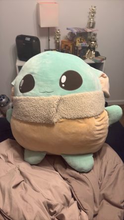 Jumbo Baby Yoda SquishMellow