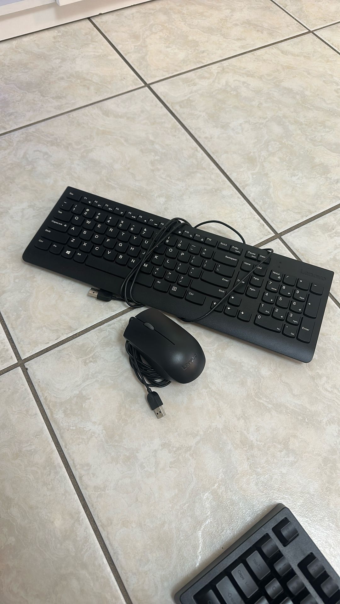 Lenovo Keyboard and Mouse Set