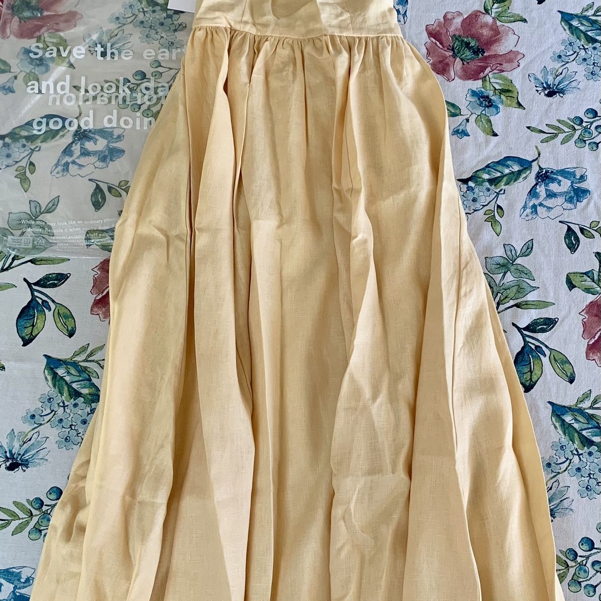reformation percy linen midi dress SALE BN reformation Percy Linen Midi Dress White, Women's Fashion, Dresses & Sets, Dresses on Carousell
