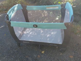 Graco playpen / Graco stroller