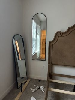 2 Mirrors $100 Both (Delivery Available)