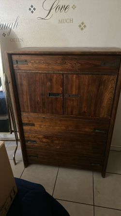 4 Drawer Dresser