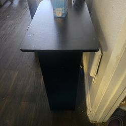 Stand Table 20$