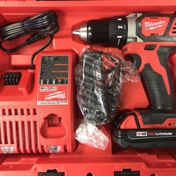 Milwaukee 2606-22CT M18 1/2”  Compact Drill Driver Set