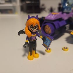 LEGO 41230 Batgirl Batjet Chase