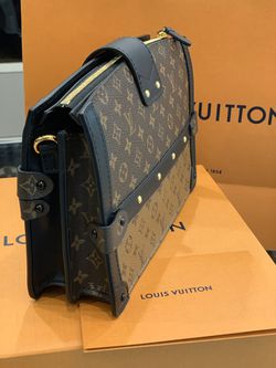 Louis Vuitton Reverse Monogram Canvas Trunk Clutch Bag Louis