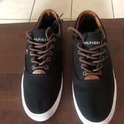 Men’s Tommy Hilfiger Black 7/12