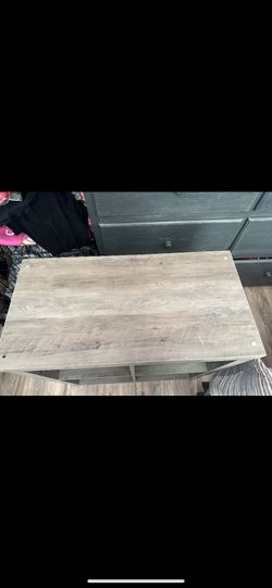 Cubicle Stand 