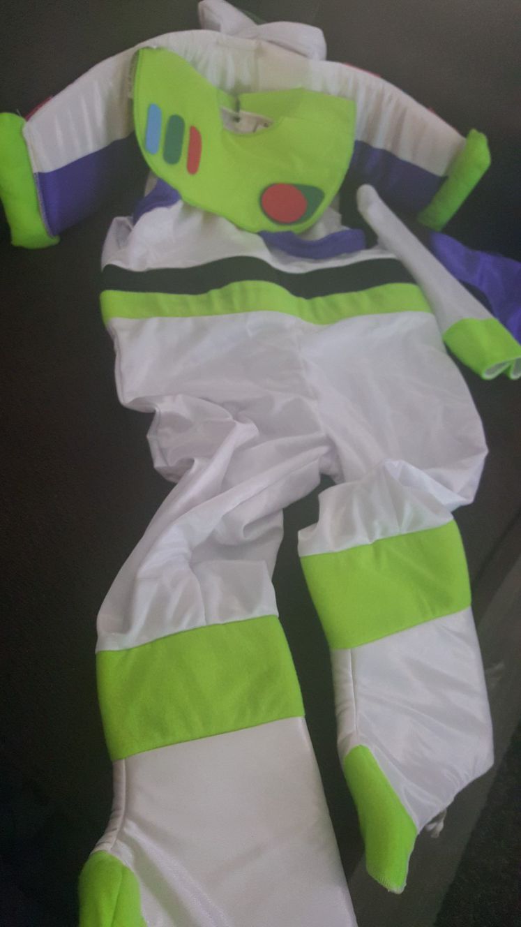 Toddler Buzz lightyear costume size 3-4