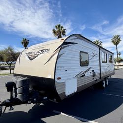 2018 Wildwood X-Lite Travel Trailer