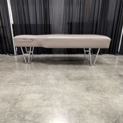 Lloyd Table Company 200 Series Chiropractic Adjusting Bench