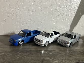 Diecast 1/24 Chevy Silverado