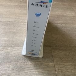 Arris WiFi Router /modem Surfboard