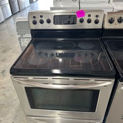 Frigidaire Stove