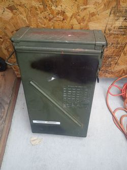 Military 81 mm ammo container