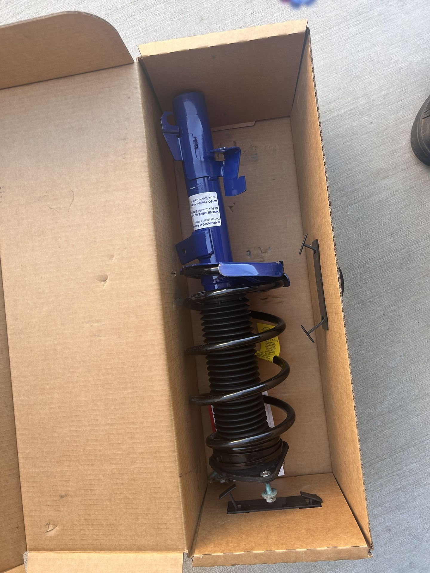 Right Front Strut For Mazda 3 2008-13