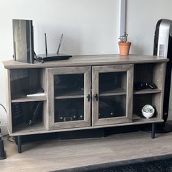 Walker Edison Modern Wood Corner Universal TV Stand