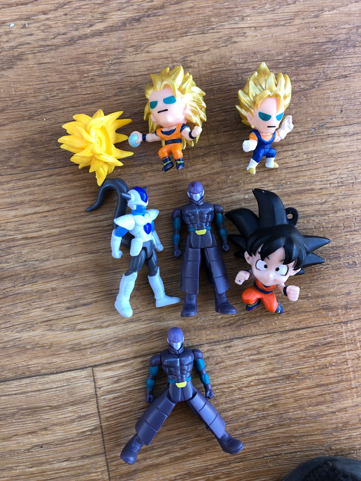 Lot of Dragon Ball Z / Super collectibles